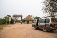 LBL1800212-1200  At the gate to Mburo National Park. © Leif Bisschop-Larsen / Naturfoto